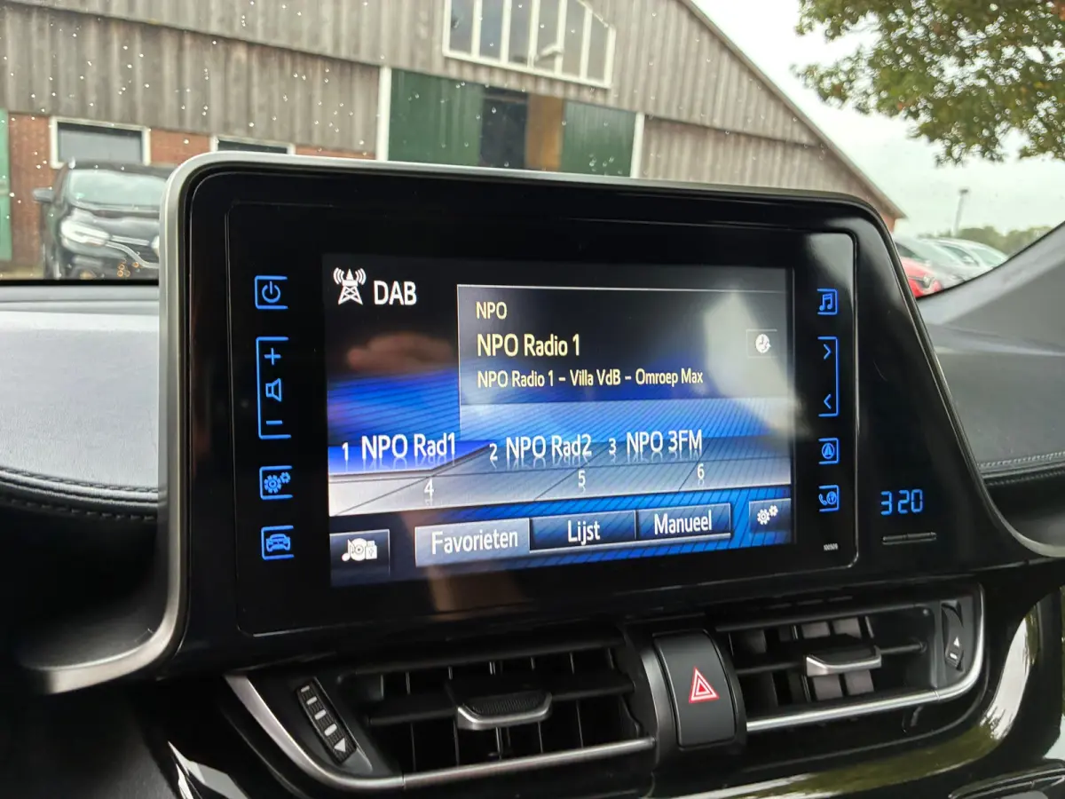 1.2 Dynamic | Navi + Camera + Clima + Cruise Nu €12.975,-!!!