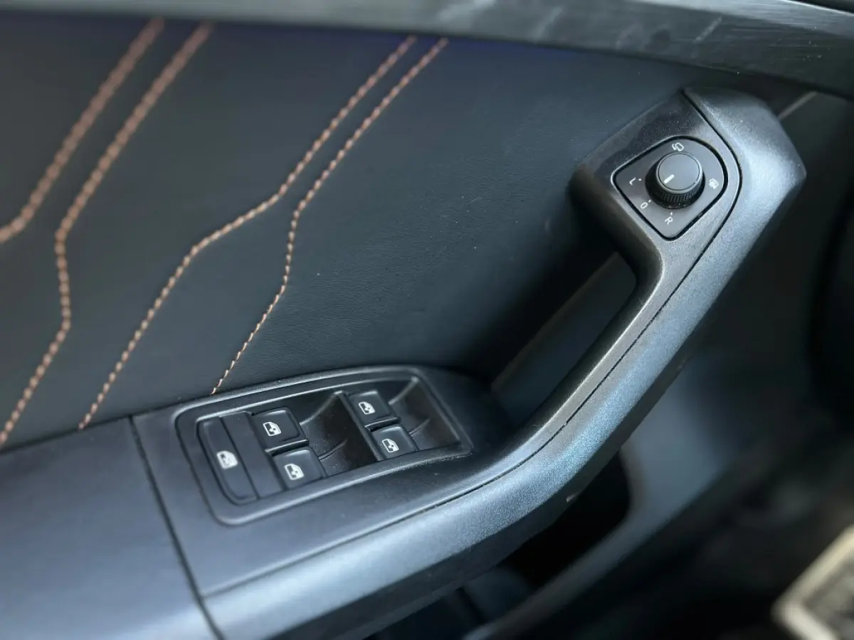 1.5TSI 150pk DSG | ACC | Camera | Navi | Carplay | Climate