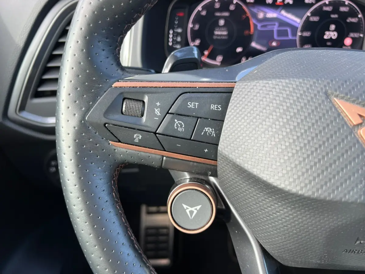 1.5TSI 150pk DSG | ACC | Camera | Navi | Carplay | Climate