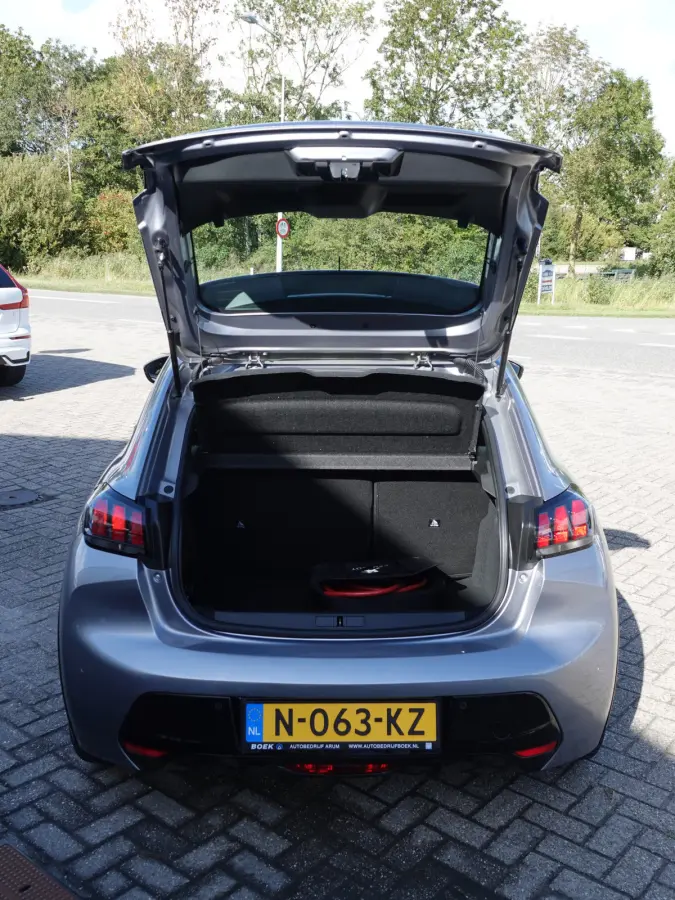 EV Blue Lease Active 50 kWh NAVI | LMV | PDC | CRUISE| AIRCO