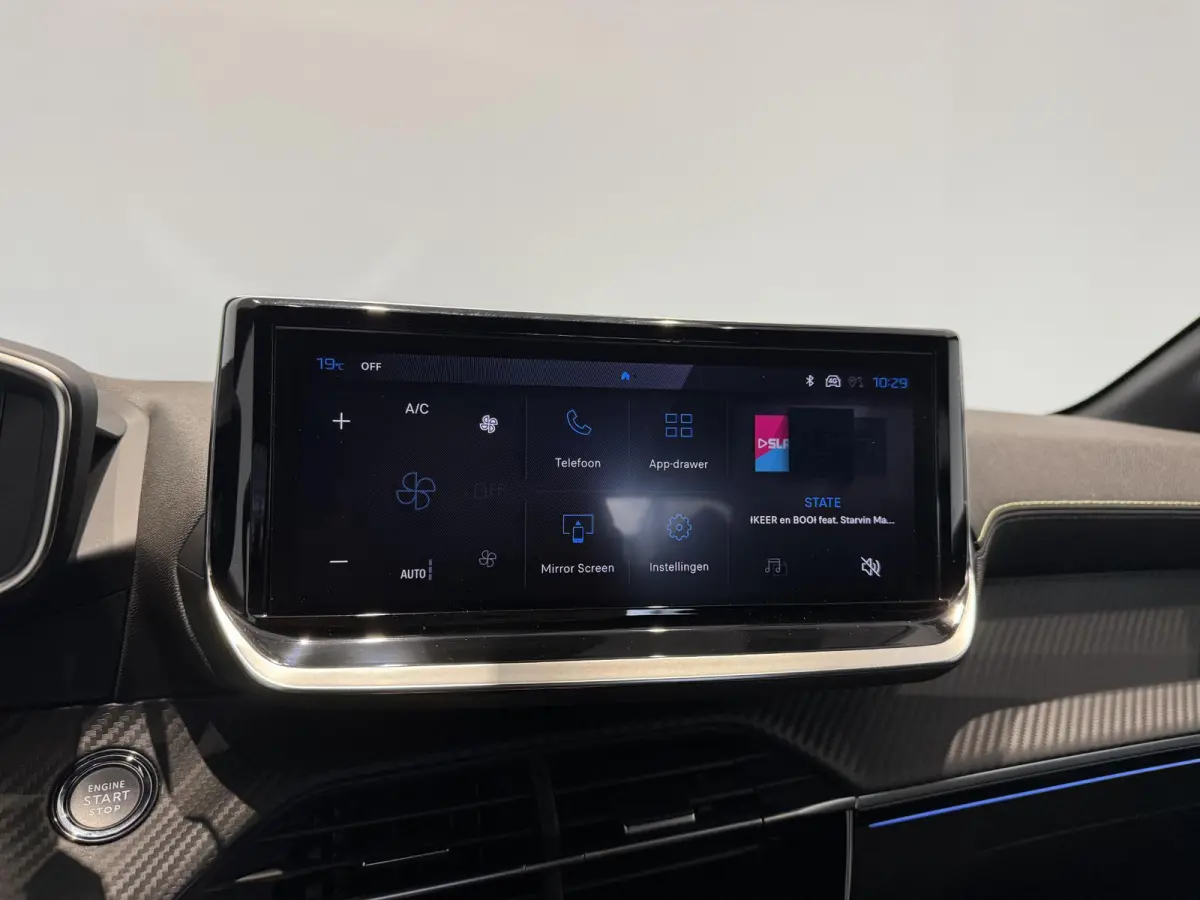1.2 Hybrid 110 e-DCS6 GT l Camera l Navi l Parkeersensoren l Apple carplay & Android auto l DIRECT LEVERBAAR !!!