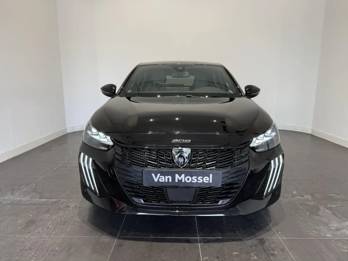 1.2 Hybrid 110 e-DCS6 GT l Camera l Navi l Parkeersensoren l Apple carplay & Android auto l DIRECT LEVERBAAR !!!