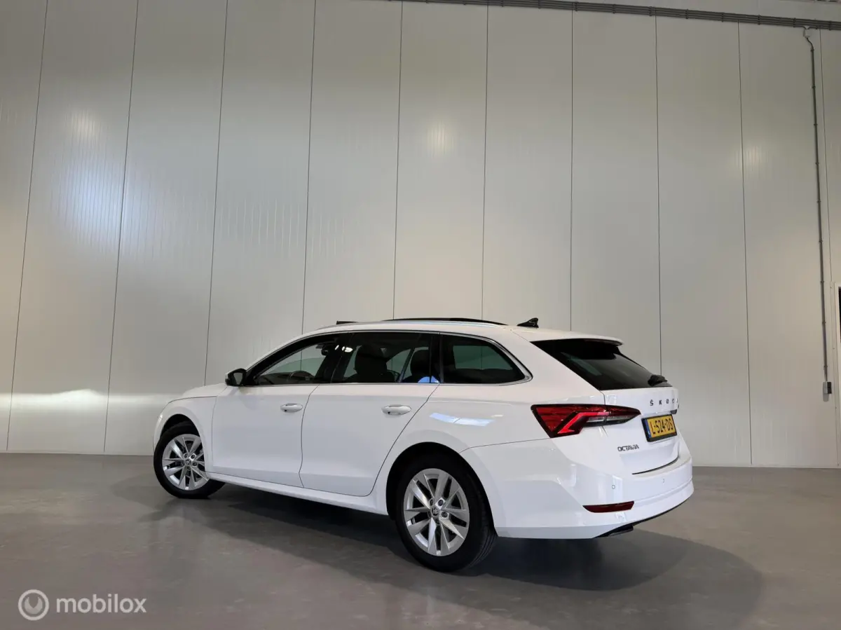 1.0 TSI Style, Navi|El. Panodak|Keyless|Carplay|Pdc|1e Eig.