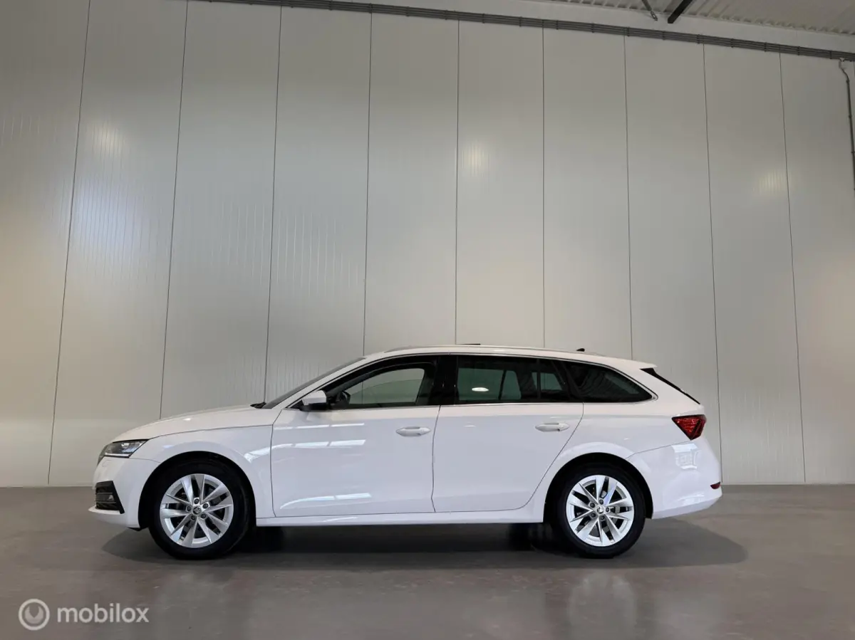 1.0 TSI Style, Navi|El. Panodak|Keyless|Carplay|Pdc|1e Eig.