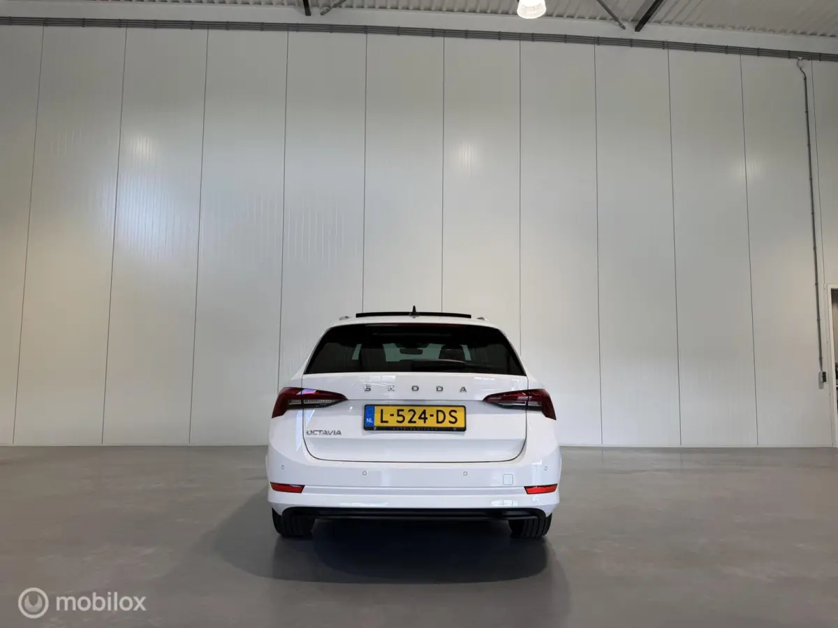 1.0 TSI Style, Navi|El. Panodak|Keyless|Carplay|Pdc|1e Eig.
