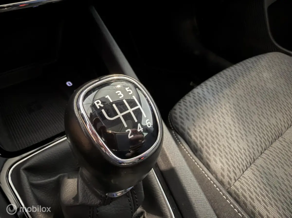 1.0 TSI Style, Navi|El. Panodak|Keyless|Carplay|Pdc|1e Eig.
