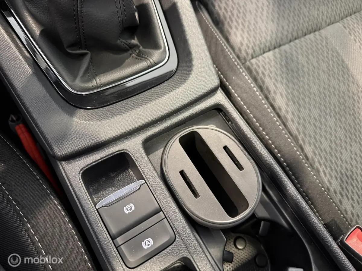 1.0 TSI Style, Navi|El. Panodak|Keyless|Carplay|Pdc|1e Eig.