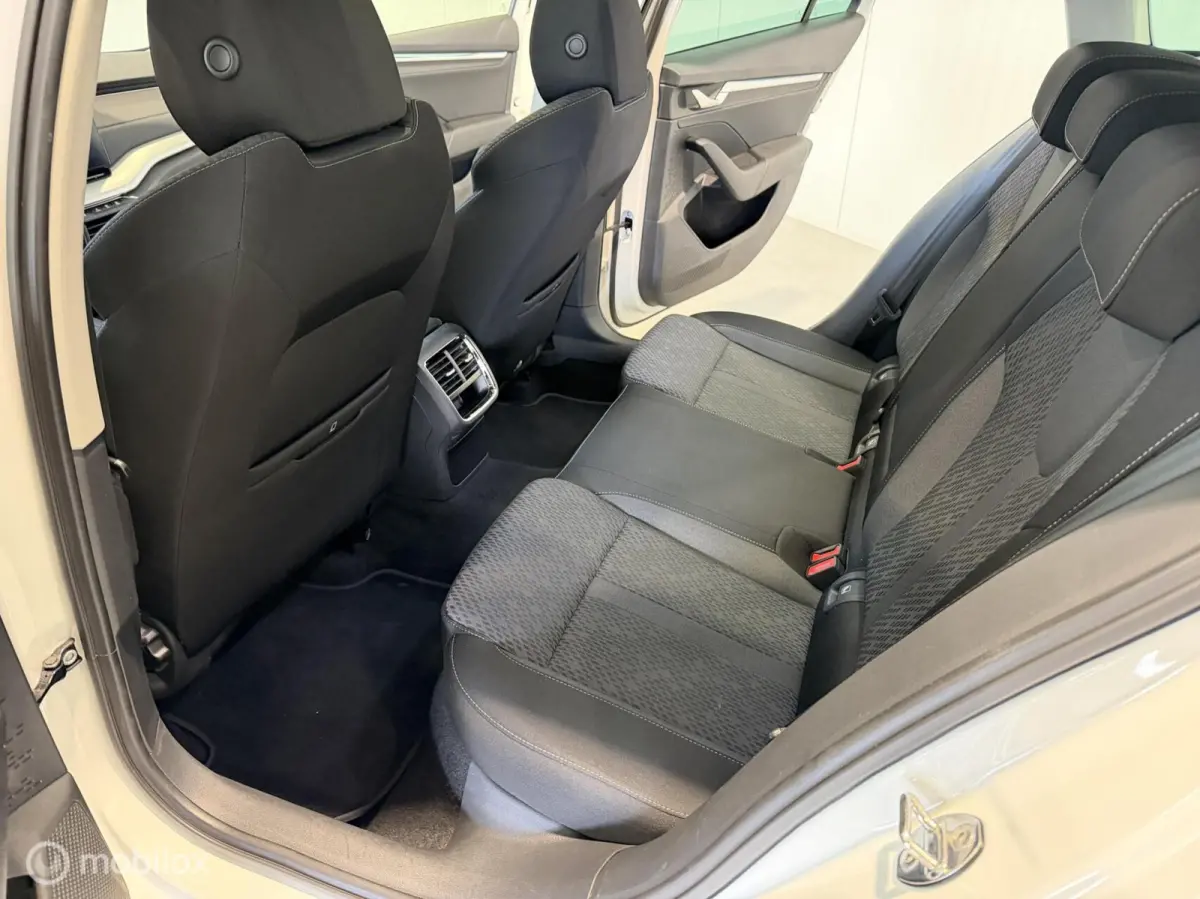 1.0 TSI Style, Navi|El. Panodak|Keyless|Carplay|Pdc|1e Eig.