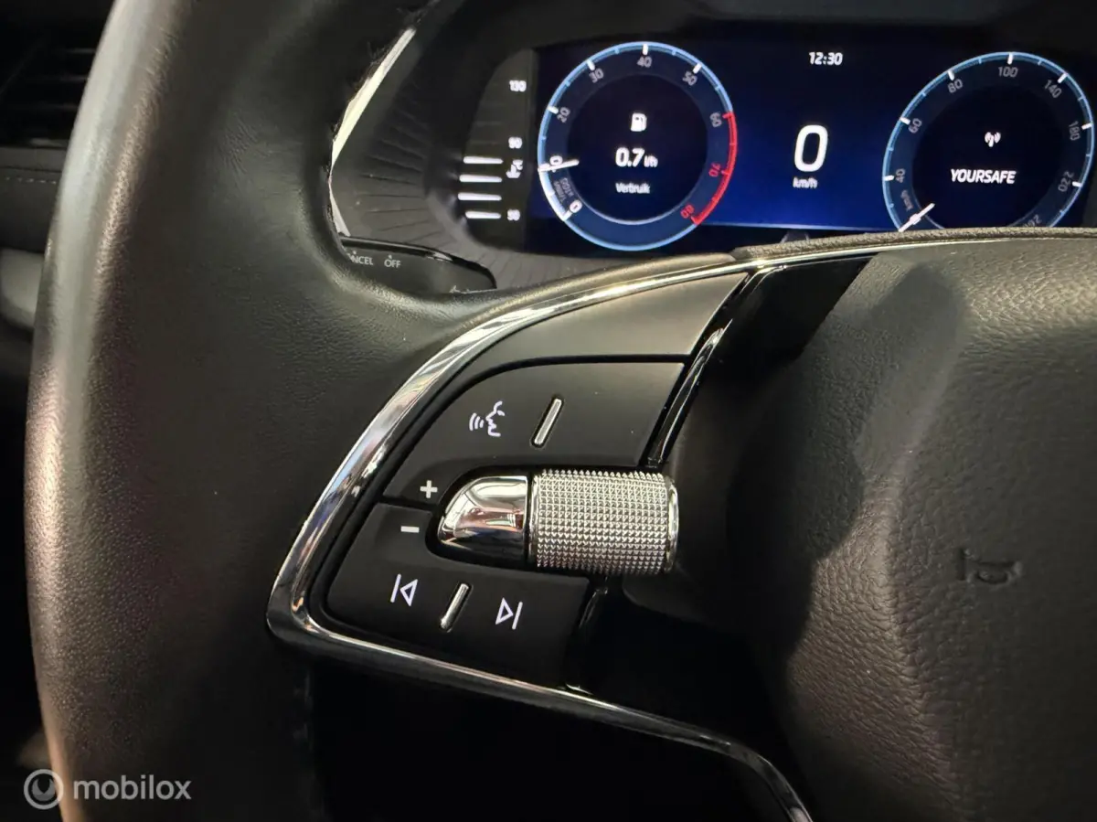 1.0 TSI Style, Navi|El. Panodak|Keyless|Carplay|Pdc|1e Eig.