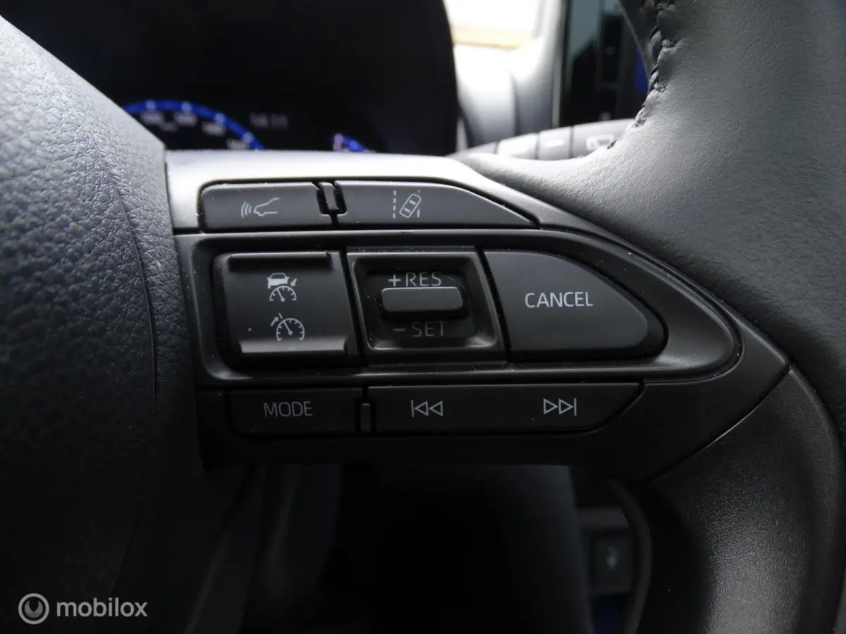 1.5 Hybrid Executive