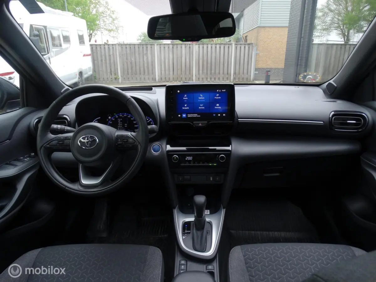 1.5 Hybrid Executive