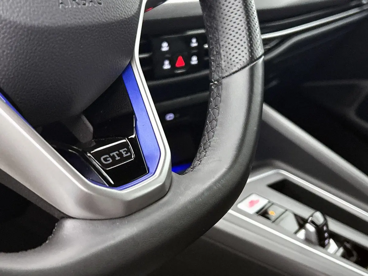1.4 eHybrid GTE | 245 PK | Automaat | Apple Carplay / Android Auto | Stoelverwarming | Stuurverwarming | Adaptieve Cruise Control |