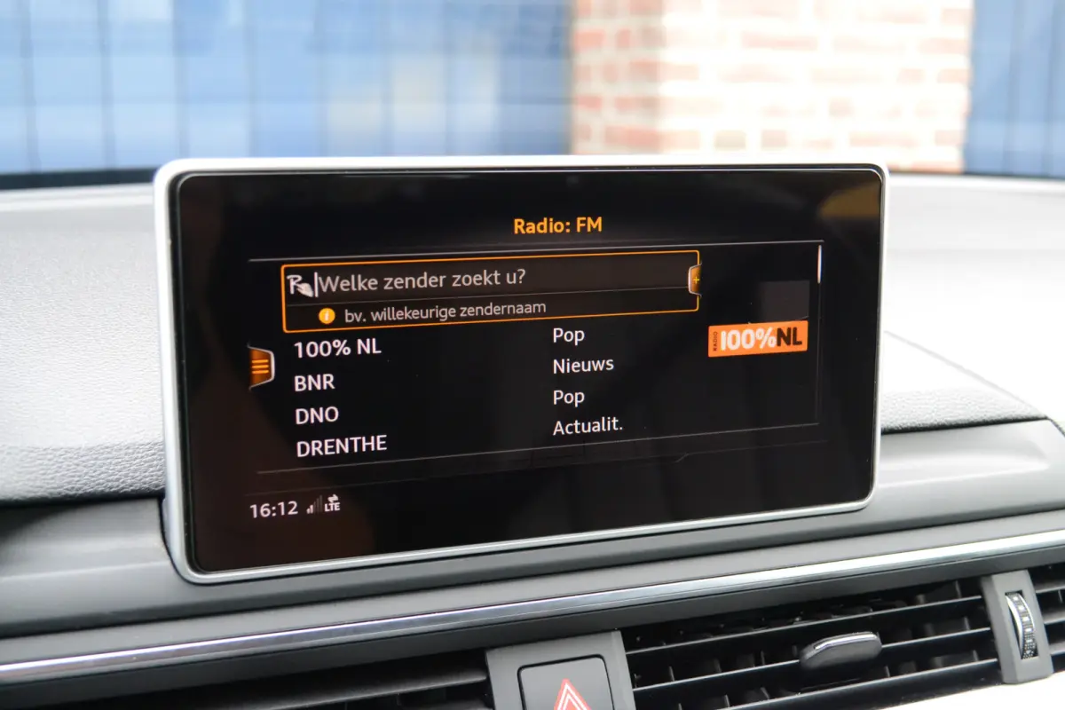 1.4 TFSI S-Tronic Sport Lease Edition | Stoelverwarming | Groot Scherm | Parkeersensoren | Getint glas | Navi