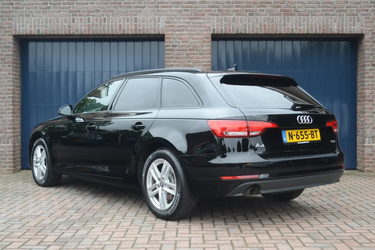 1.4 TFSI S-Tronic Sport Lease Edition | Stoelverwarming | Groot Scherm | Parkeersensoren | Getint glas | Navi