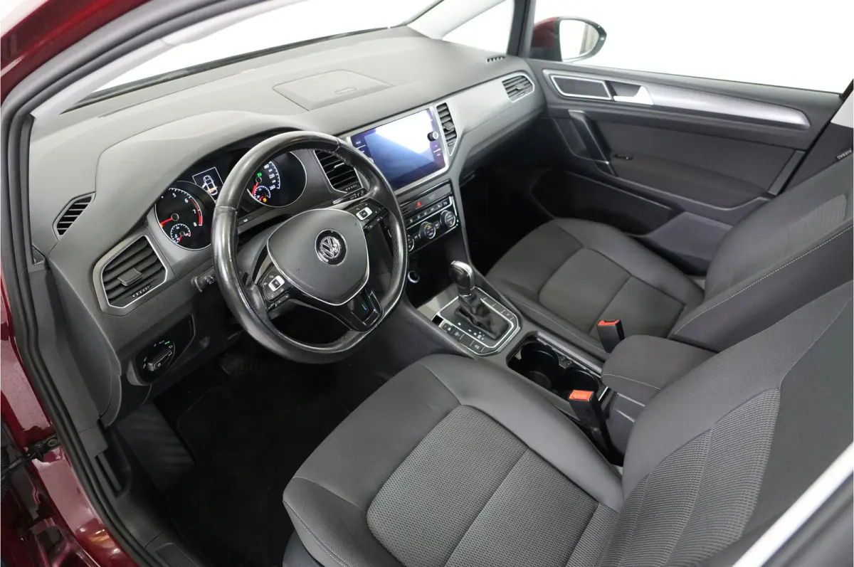 1.5 TSI ACT Highline | Trekhaak | Camera | Navi | Adaptive Cruise |