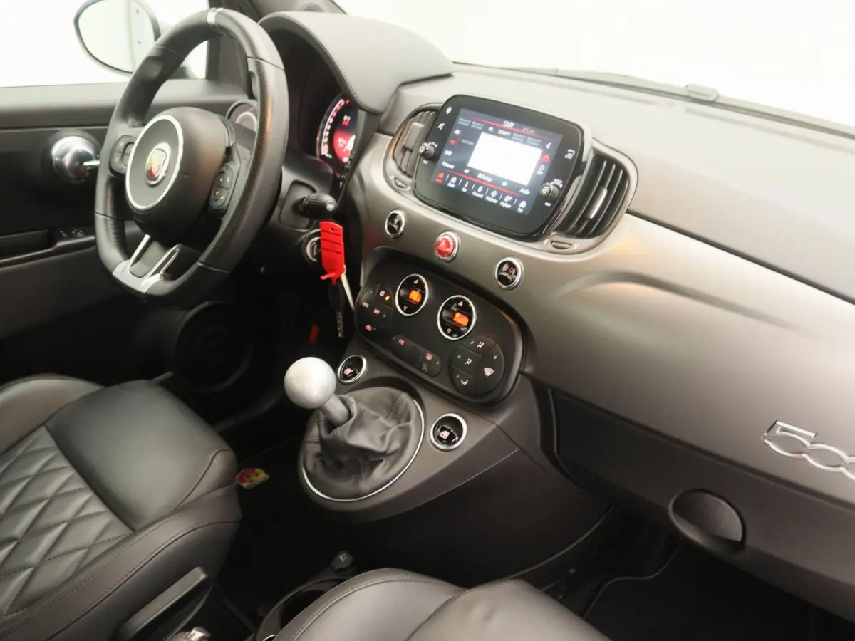 1.4 T-Jet Abarth Turismo | NAVI | Lederen Sportstoelen | 17'' Velgen |