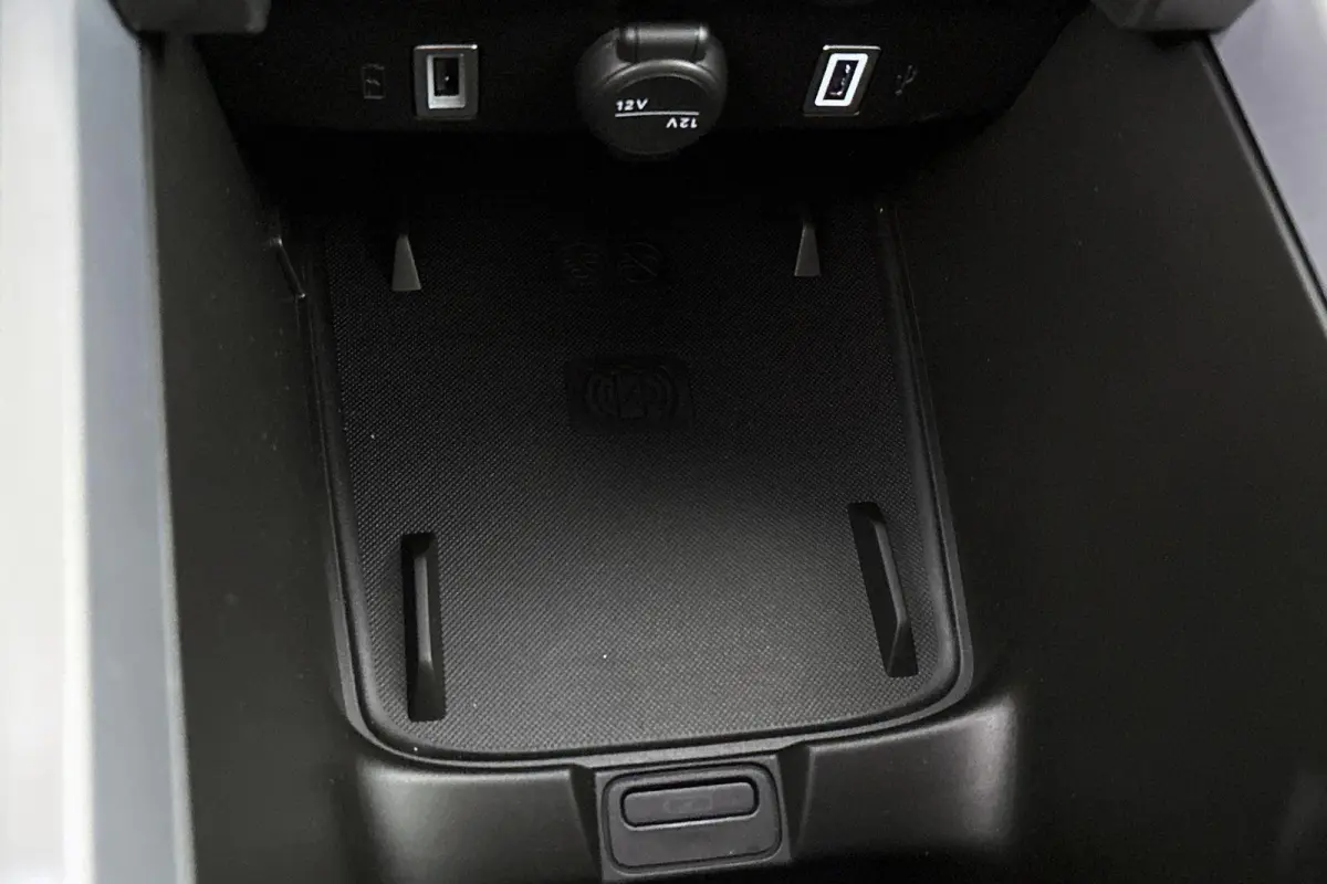 1.2 e-Hybrid Summit Zeer Veel  Voordeel  6+2jr Garantie Snel rijden