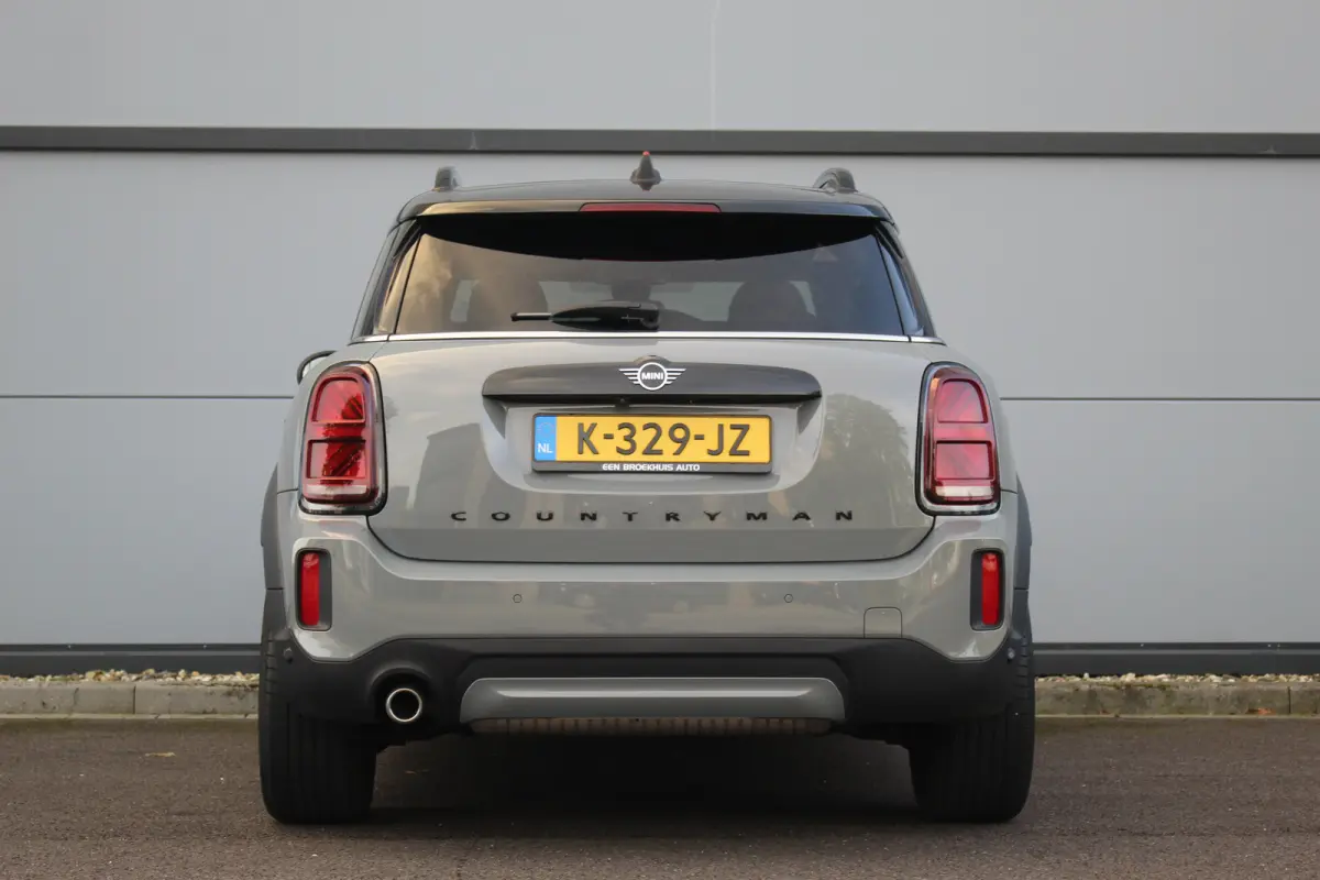 1.5 Cooper Chili | Cognac Leder! | Sportst. | Camera | KeyLess | HK-Audio | LED | Navi | Climate & Cruise C. | St.Verwarming | PDC V&A | 17"LMV | | Leder | Sportst. | Camera | KeyLess | HK-A