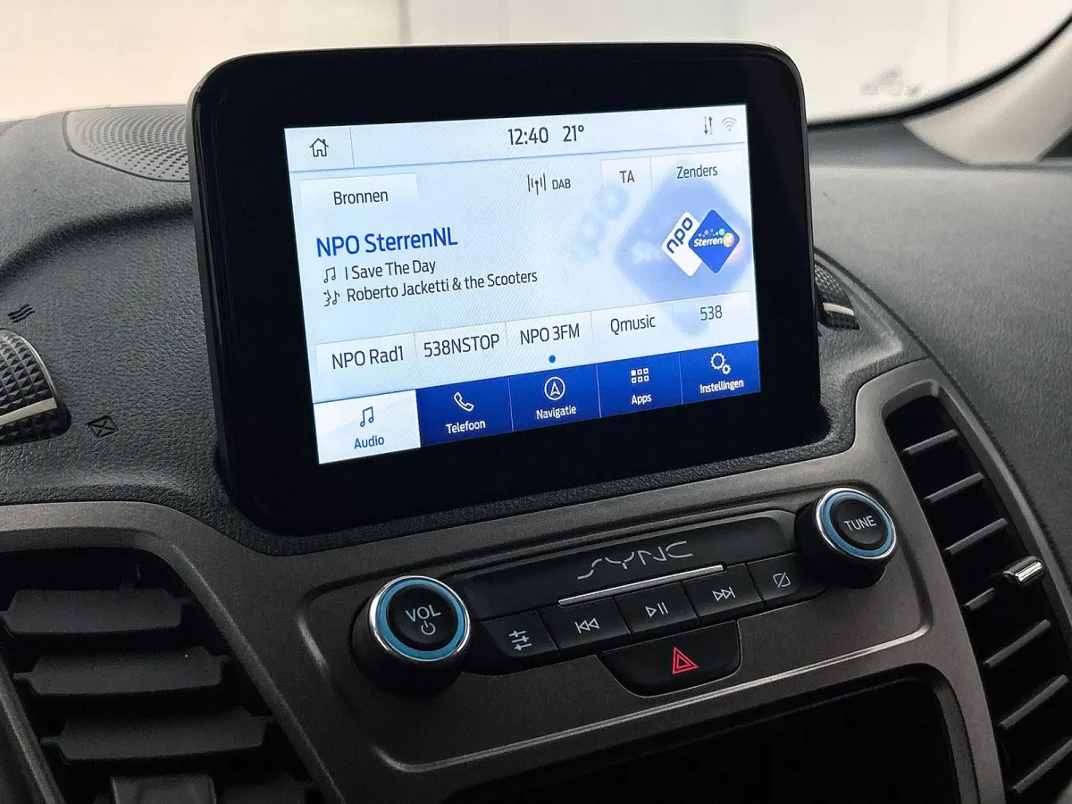 1.5 EcoBlue L2 Trend Navigatie Airco Camera Bluetooth Carplay 3Zits Trekaak Parkeersensoren