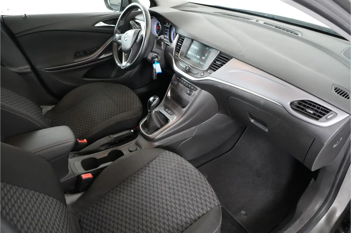1.0 Edition | Airco | Cruise | Apple/Android |