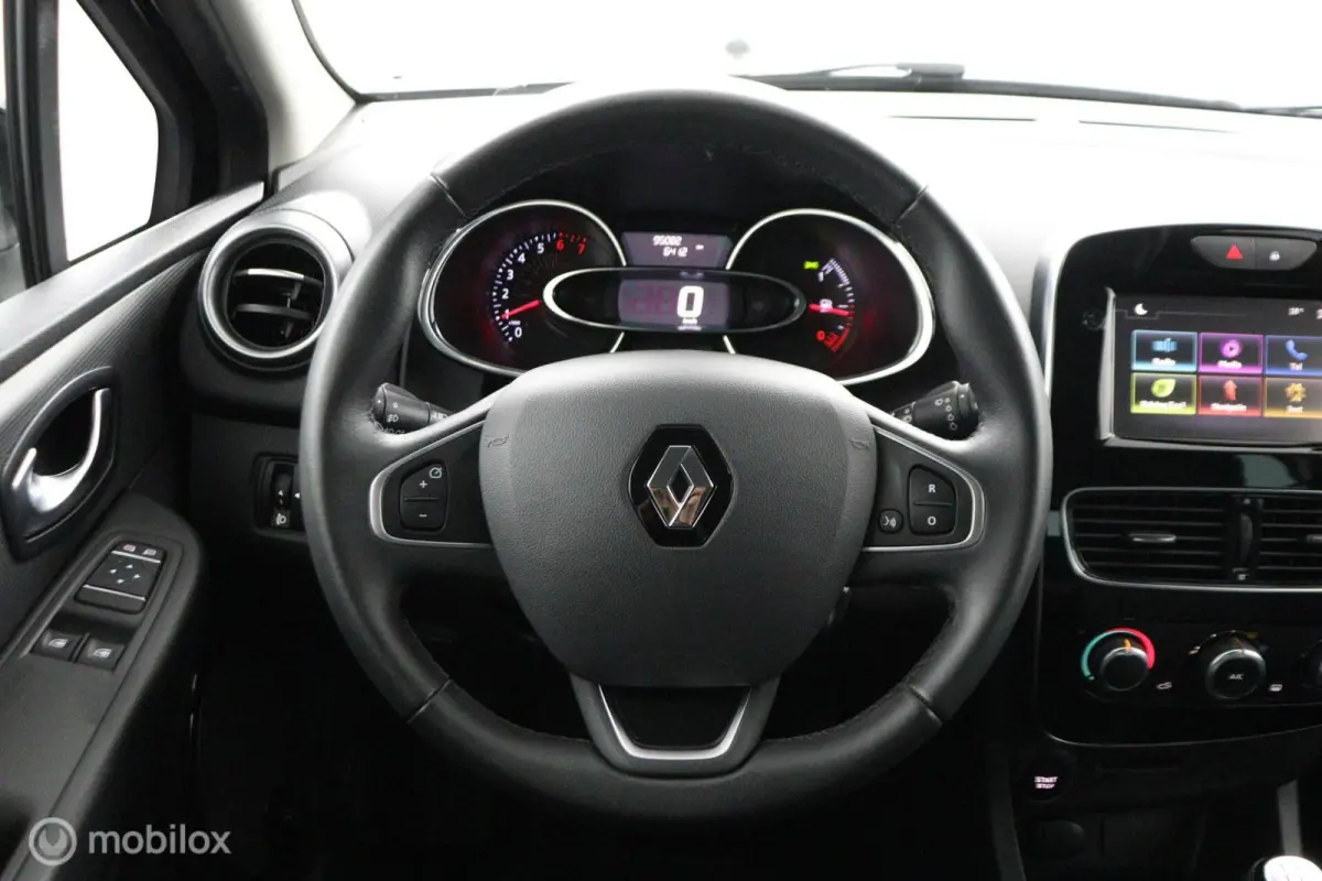 0.9 TCe Limited| Airco | Cruise Controle | Lichtmetaal | Parkeer sensoren | Navi | NETTE-STAAT