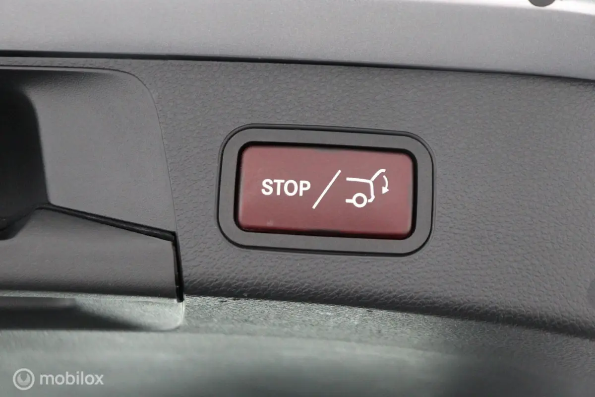 350 e Lease Edtion Plug-in Hybride | 81Dkm NAP | Luchtvering | Elec. kofferklep | Led verlichting | Stoel verwarming | Zwart hemel |DEALER-STAAT