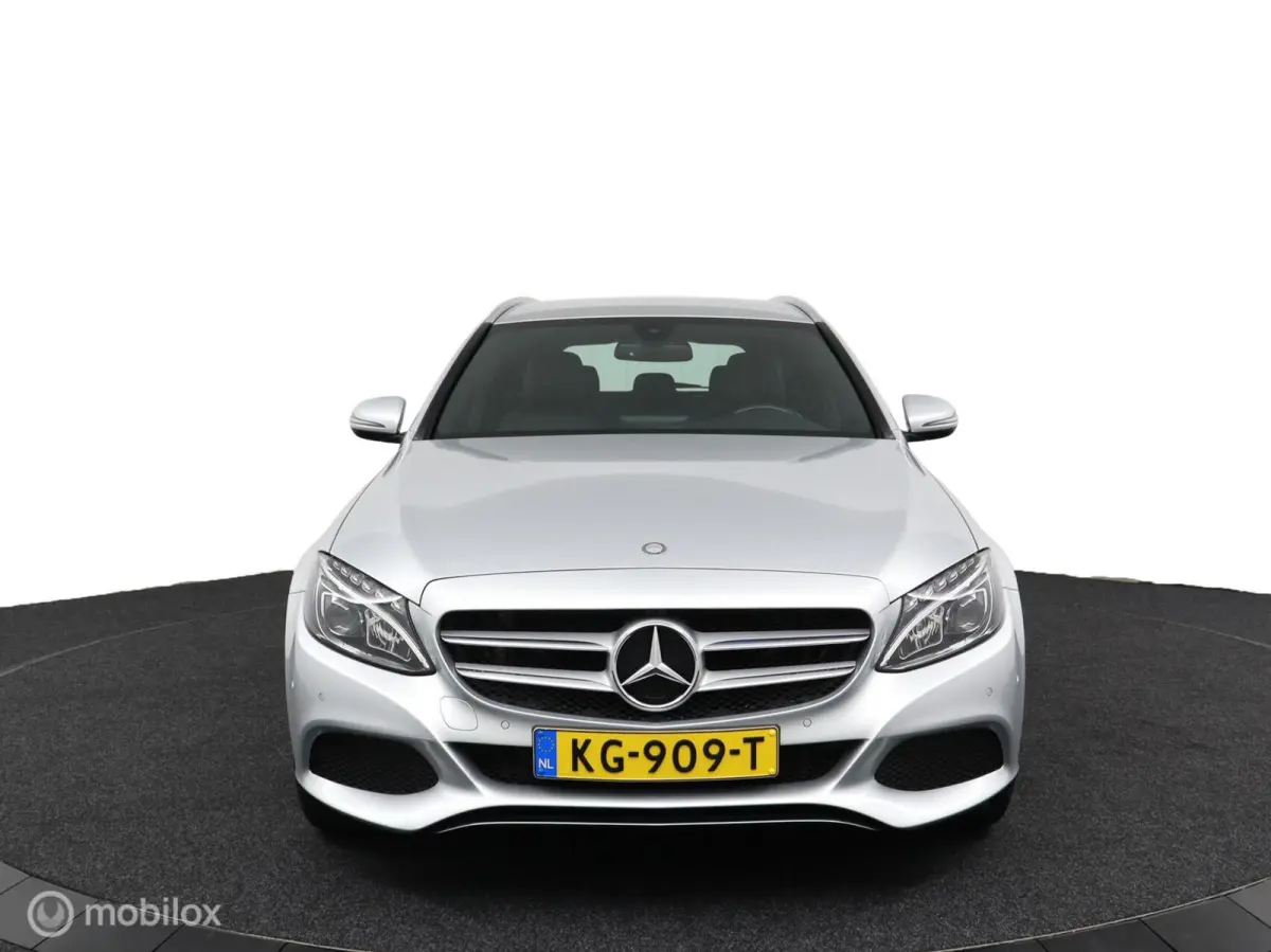 350 e Lease Edtion Plug-in Hybride | 81Dkm NAP | Luchtvering | Elec. kofferklep | Led verlichting | Stoel verwarming | Zwart hemel |DEALER-STAAT