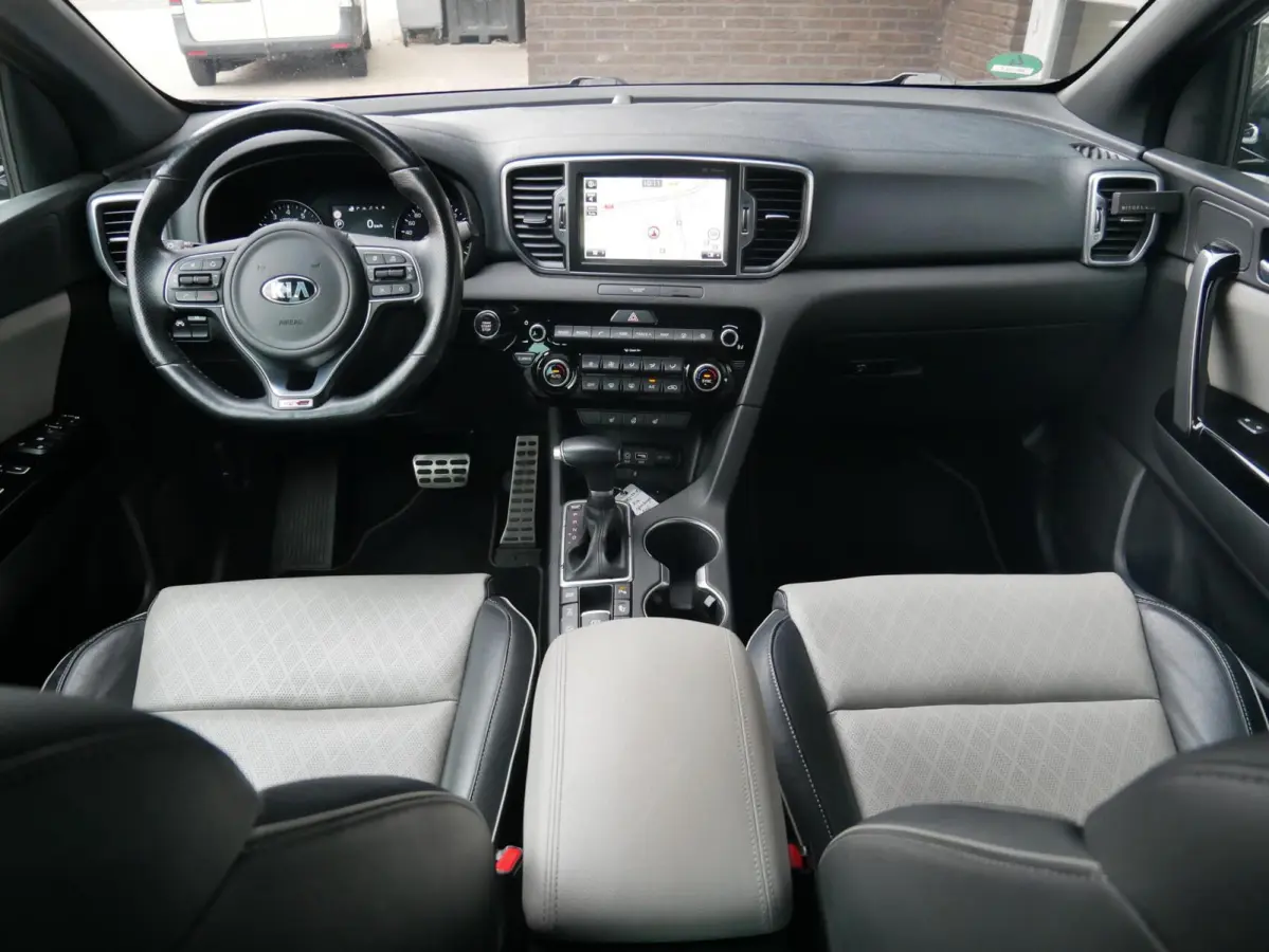 1.6 T-GDI 4WD GT-Line Pano| JBL| Camera| Leder