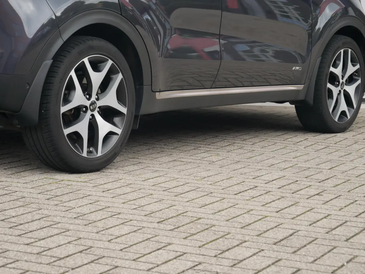 1.6 T-GDI 4WD GT-Line Pano| JBL| Camera| Leder