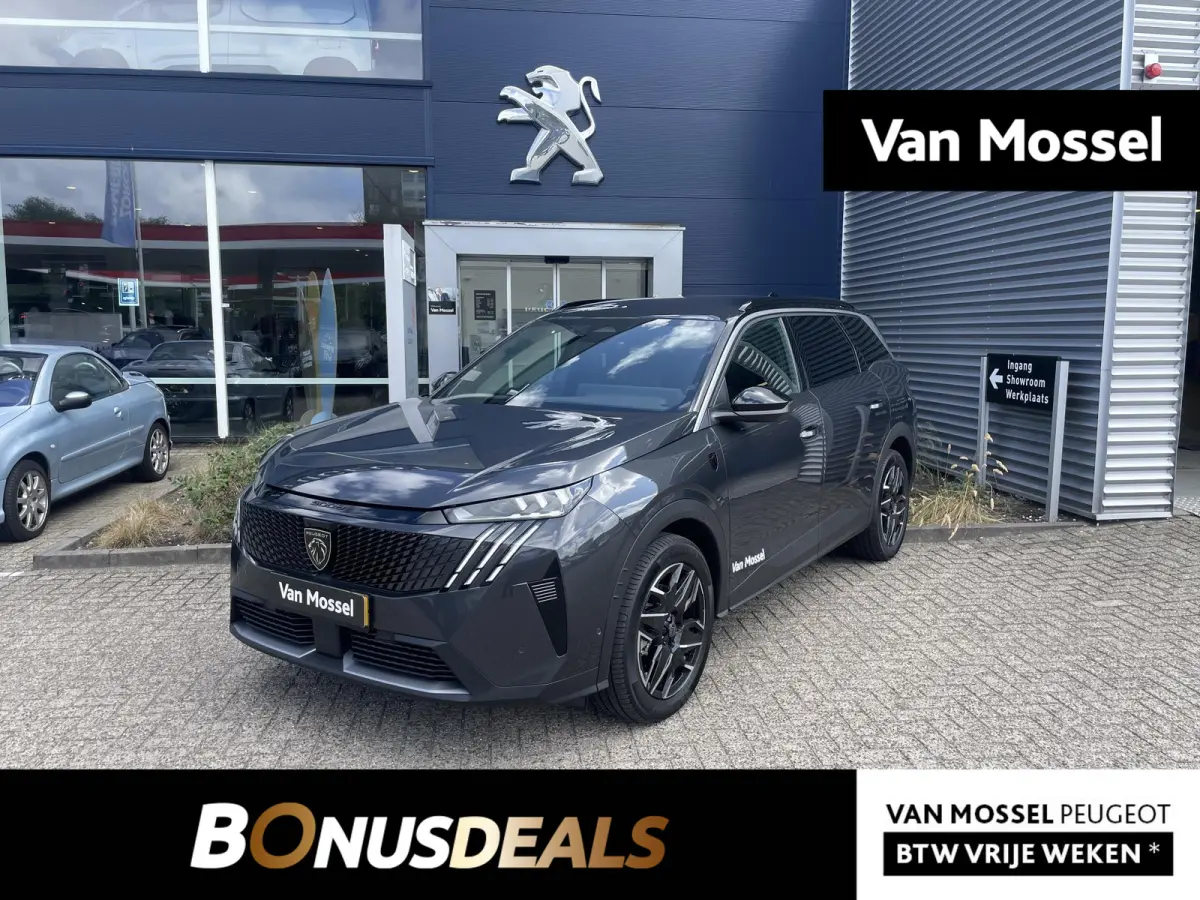 1.2 Hybrid 145 GT 7p FULL OPTIONS!