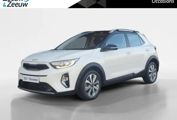 1.0i Turbo DynamicLine Automaat |  Two-tone lak | Apple Carplay / Android Auto | Airco |  Elektrische ramen | Camera | Parkeersensoren | Lichtmetalen velgen |