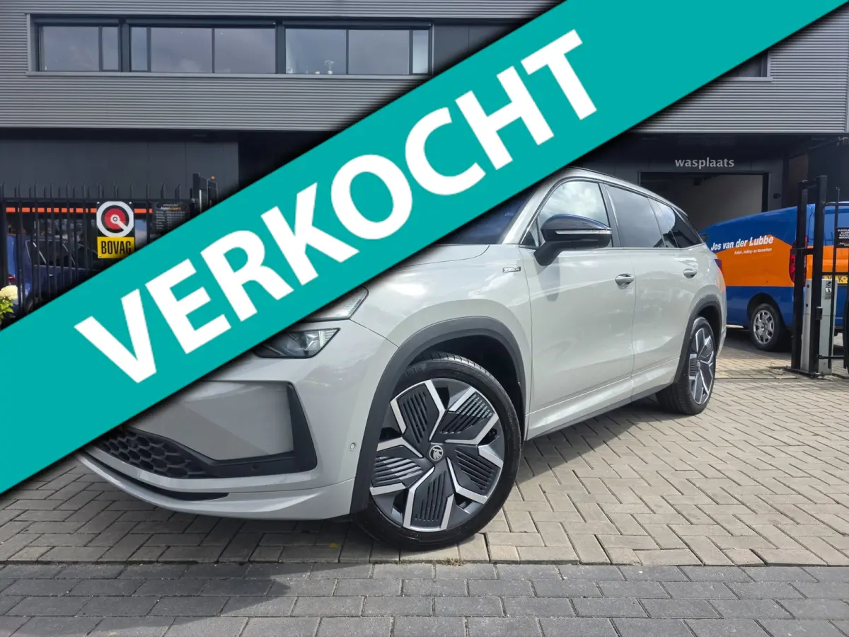 1.5 TSI MHEV Sportline Business | 7-Persoons | Met o.a. panoramadak, elektr. uitkl. trekhaak en elektr. achterklep!