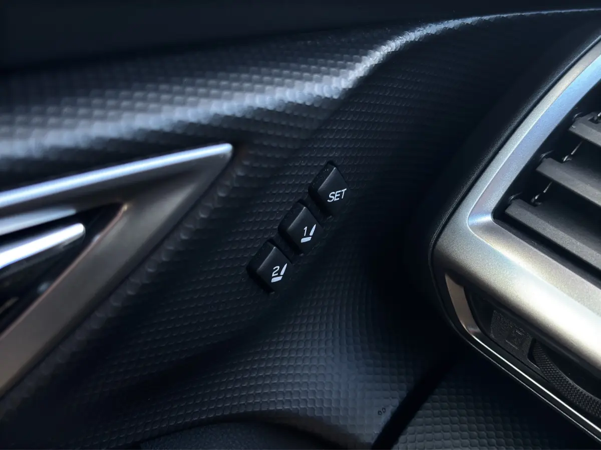 2.0i e-BOXER First Edition | Trekhaak | Panoramdak | Leder | Camera | Adap. Cruise | Apple Carplay