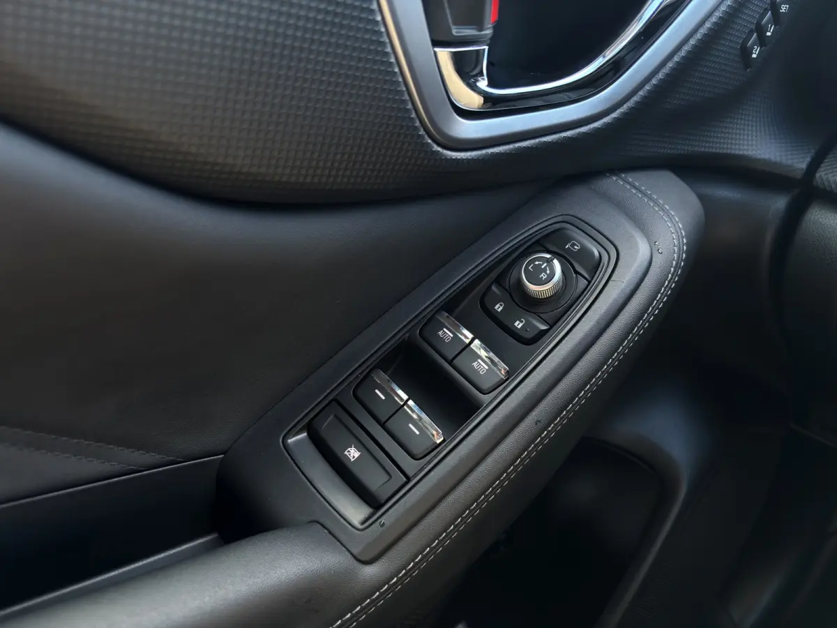 2.0i e-BOXER First Edition | Trekhaak | Panoramdak | Leder | Camera | Adap. Cruise | Apple Carplay