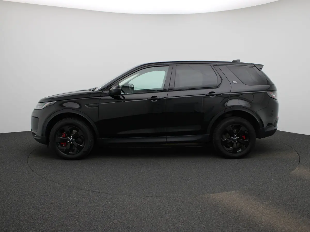 P300e 1.5 SE | Panoramadak | Achteruitrijcamera | Apple Carplay/Android auto | Elektrische achterklep |  Stuur- en stoelverwarming |