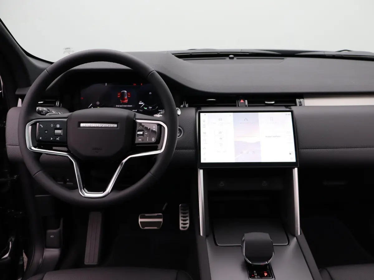 1.5 P270e PHEV Dynamic SE | Landmark | Elek. trekhaak | 20" | Privacy Glas | Cold Climate Pack | Black Exterior Pack
