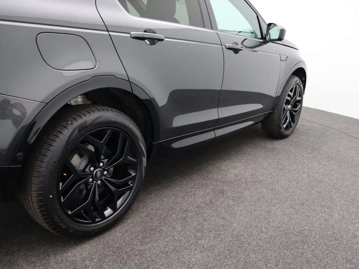 1.5 P270e PHEV Dynamic SE | Landmark | Elek. trekhaak | 20" | Privacy Glas | Cold Climate Pack | Black Exterior Pack