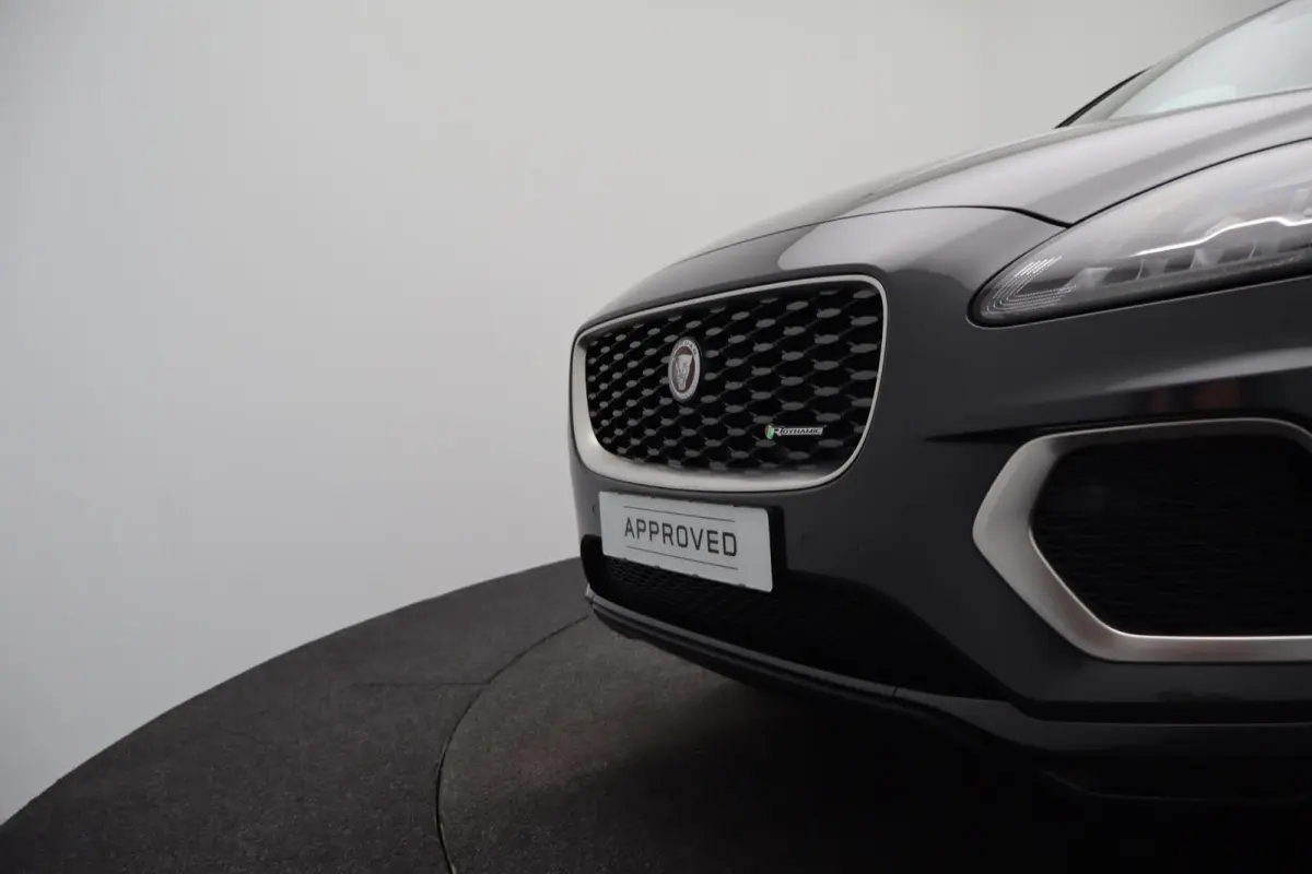 1.5 P300e AWD R-Dynamic S | Elek. trekhaak | Adaptieve CC | Elektrisch verstelb. bestuurdersstoel met geheugen |