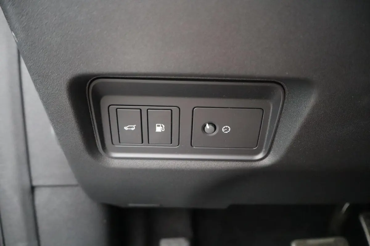1.5 P300e AWD R-Dynamic S | Elek. trekhaak | Adaptieve CC | Elektrisch verstelb. bestuurdersstoel met geheugen |