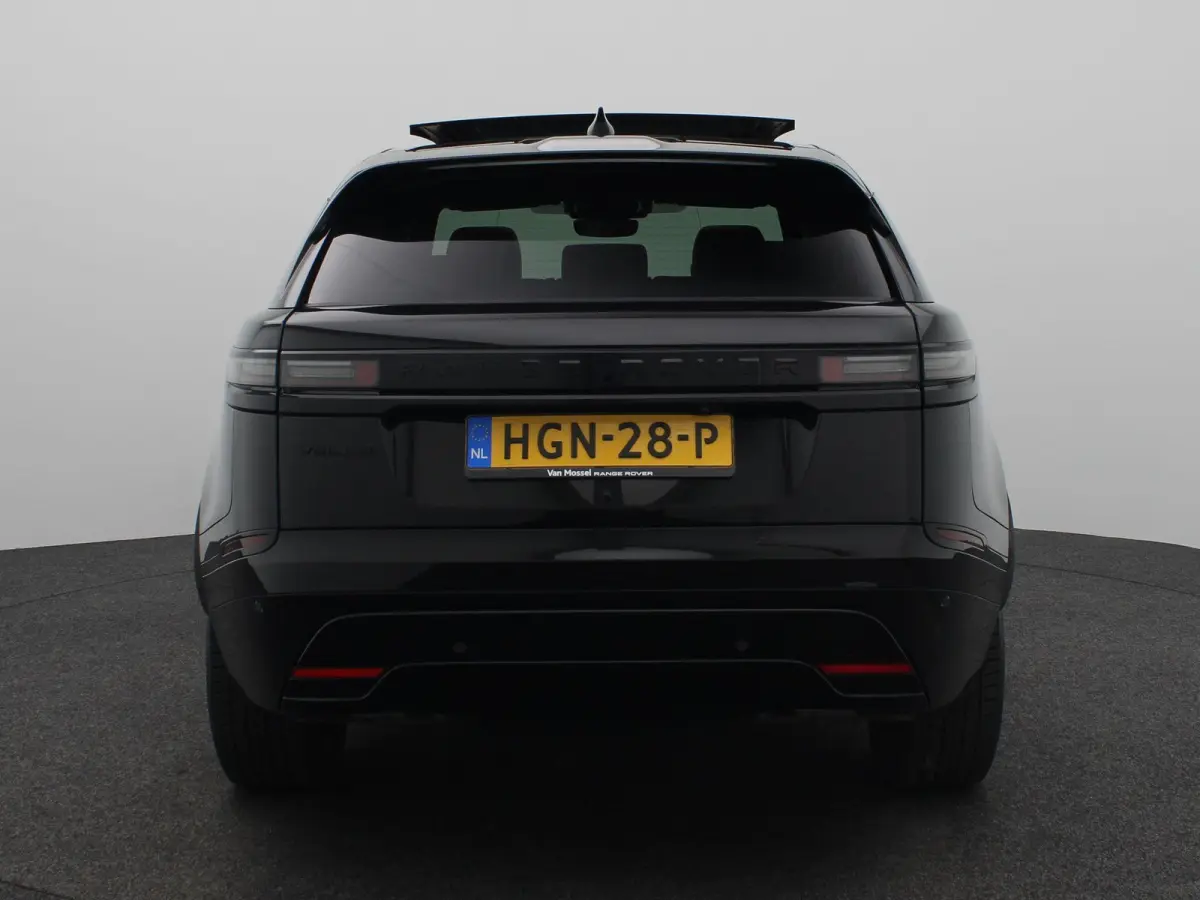 2.0 P400e AWD Dynamic SE PHEV | Panoramisch schuifdak | Cold Climate & Black Pack | Adaptieve CC | 20'' wielen |