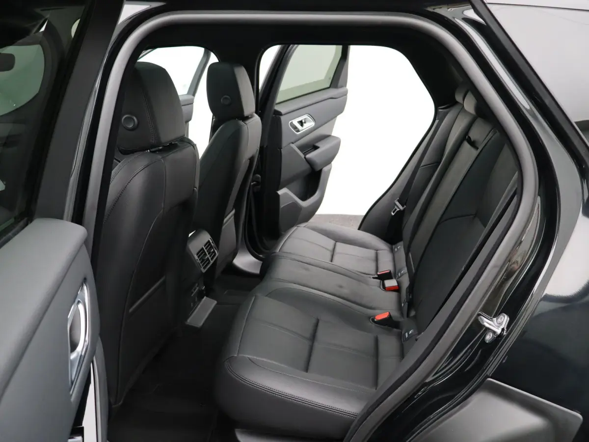 2.0 P400e AWD Dynamic SE PHEV | Panoramisch schuifdak | Cold Climate & Black Pack | Adaptieve CC | 20'' wielen |
