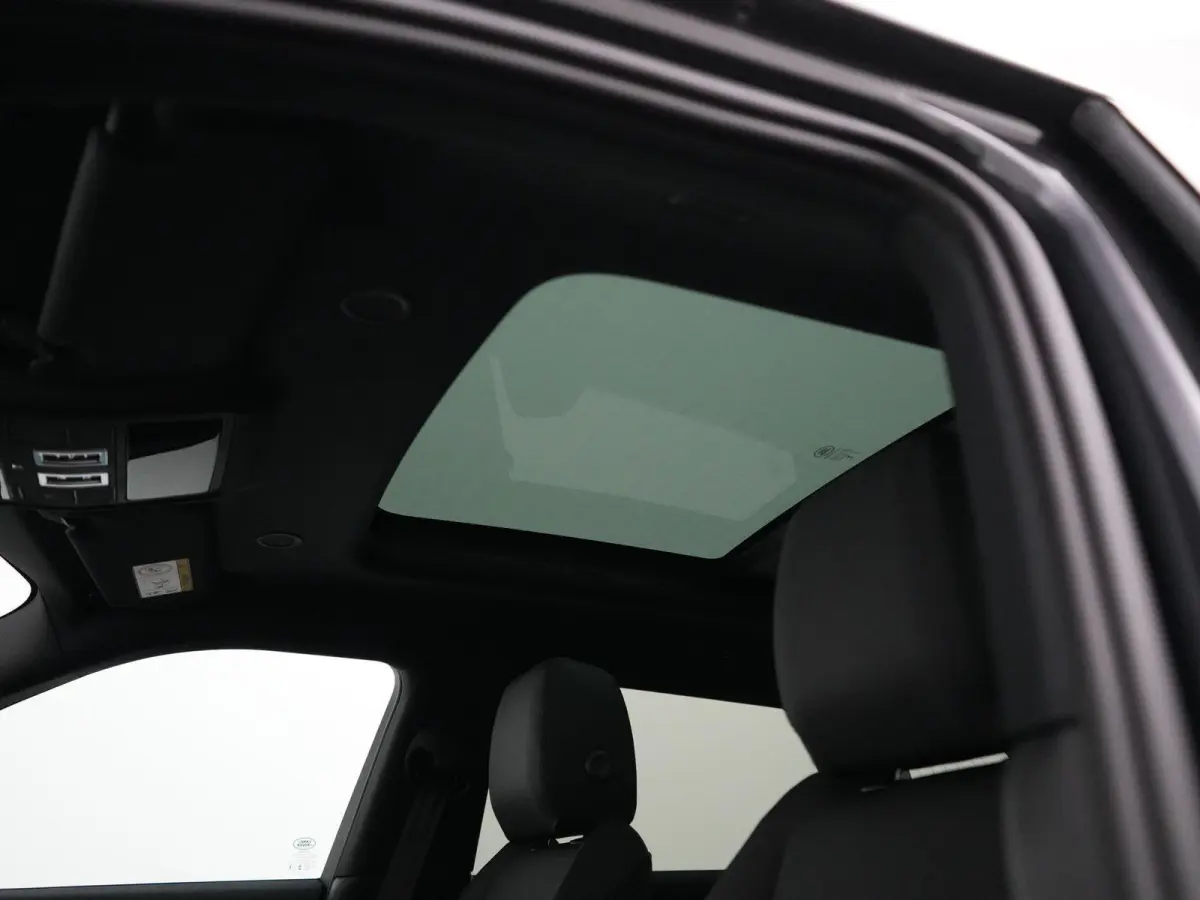 1.5 P270e PHEV AWD Business Dynamic Edition | Cold Climate & Black Pack | Panoramisch schuifdak | 20'' wielen |