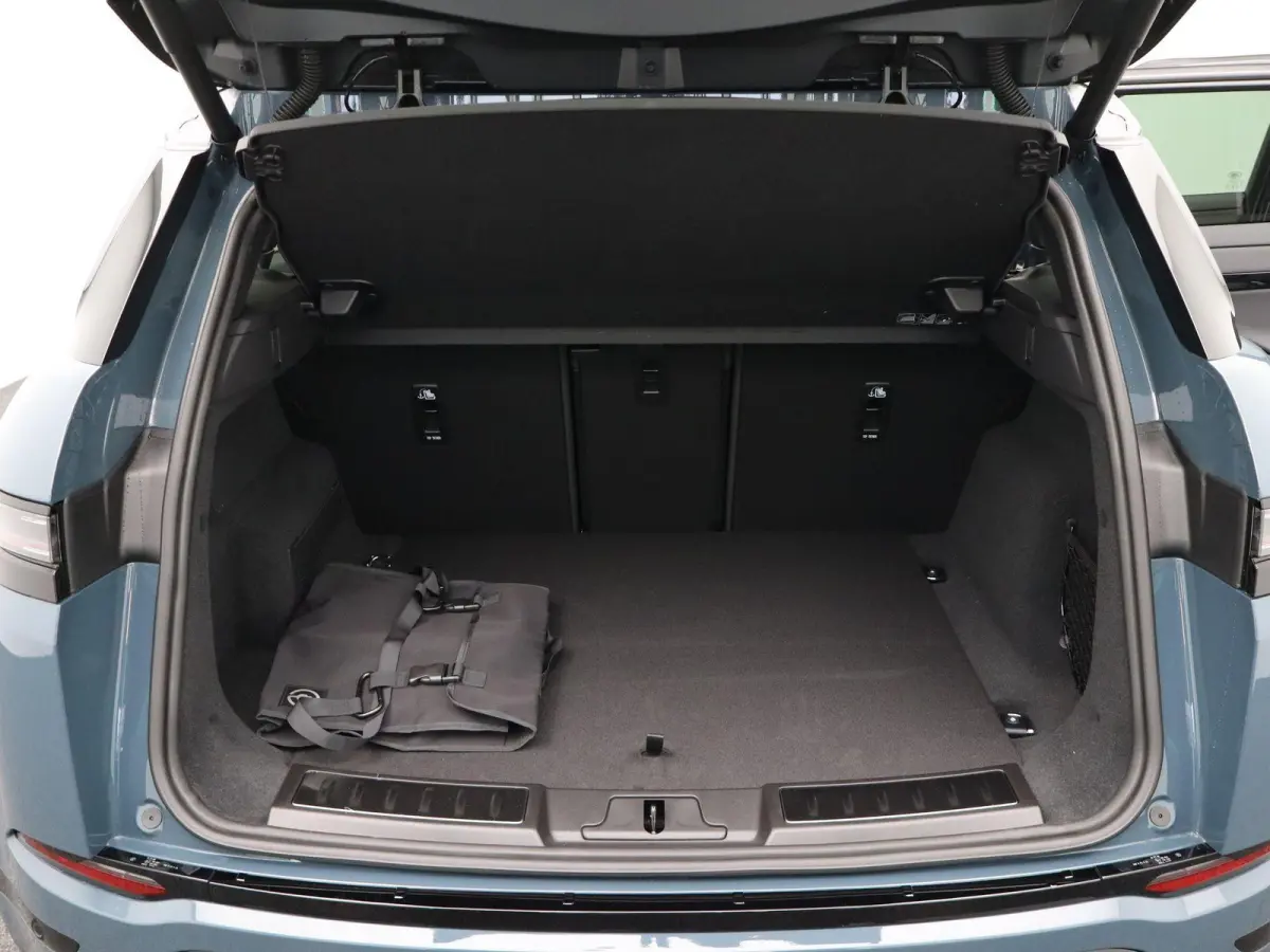 1.5 P270e PHEV AWD Business Dynamic Edition | Cold Climate & Black Pack | Panoramisch schuifdak | 20'' wielen |