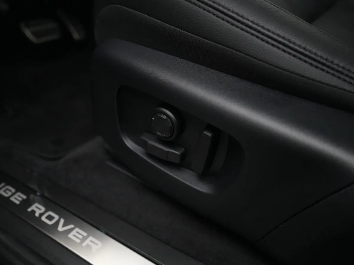 1.5 P270e PHEV AWD Business Dynamic Edition | Towing Pack | Panoramisch schuifdak | Cold Climate Pack | Black Pack