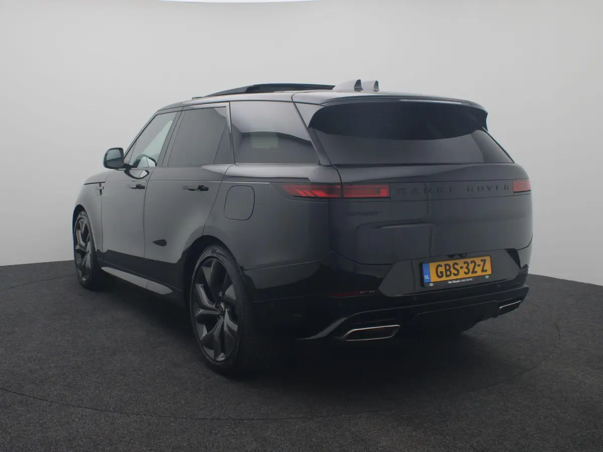 3.0 P550e Autobiography PHEV | Cold Climate Pack | Black Pack | 23" SV | Massage | Head Up |