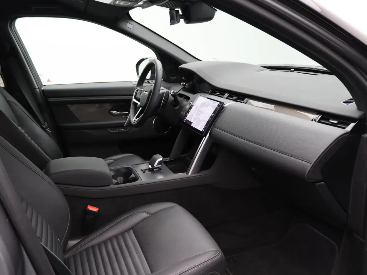 1.5 P270e PHEV Dynamic Edition | MATRIX LED | Elek. trekhaak | 20 '' | Zwarte remklauwen |