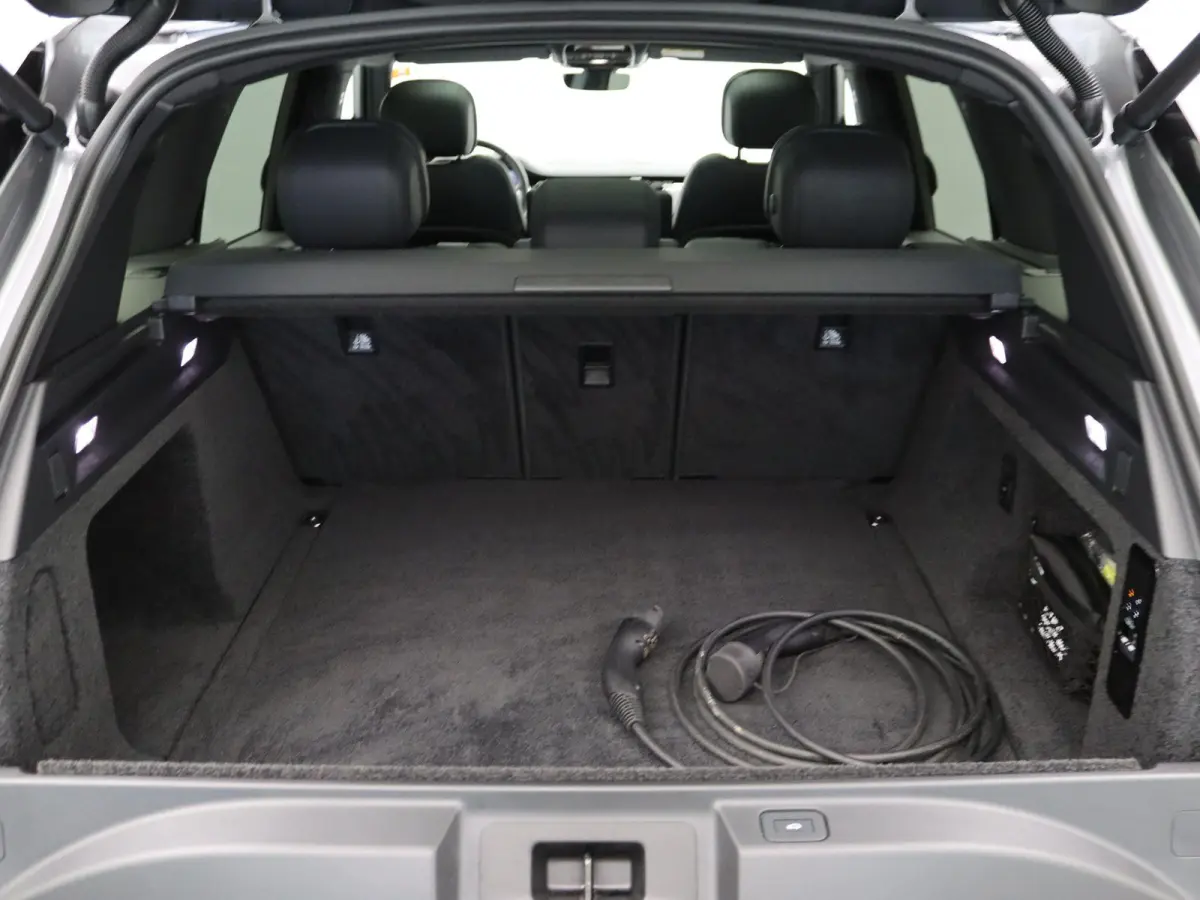 3.0 P460e SE PHEV ACTIE PRIJS | Elektrisch glazen panorama-dak | Trekhaak elektrisch uitklapbaar |