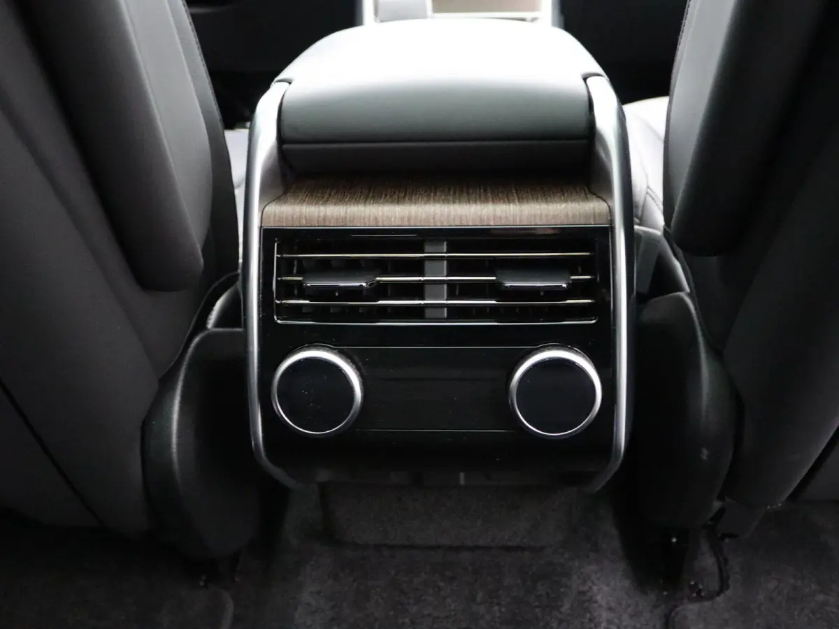 3.0 P460e SE PHEV ACTIE PRIJS | Elektrisch glazen panorama-dak | Trekhaak elektrisch uitklapbaar |