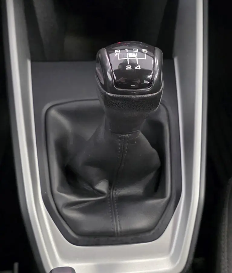 25 TFSI Pro Line Virtual cockpit Carplay 2e Eigenaar Garantie Mooi!