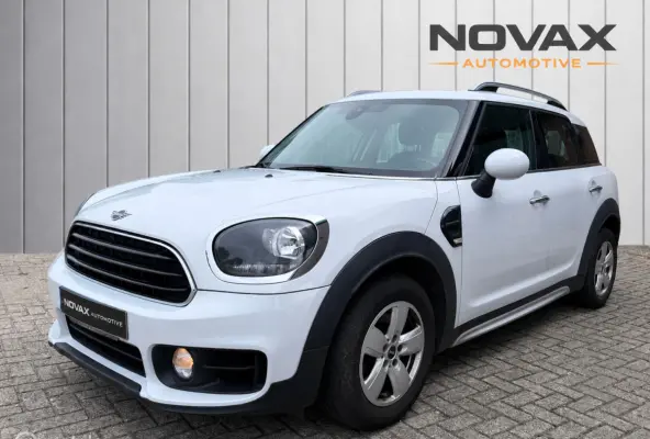 Cooper Business Edition 2018 | NAP |Benzine